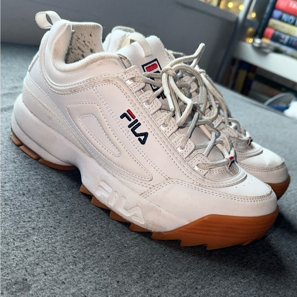 FILA WOMENS SIZE 8.5